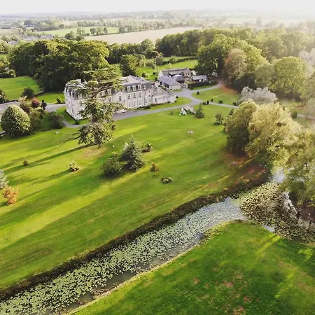 Holiday home Gite Le Bucher Du Chateau