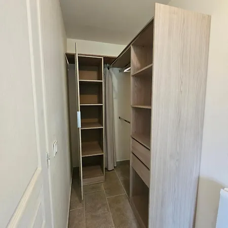 Le Bucher Du Chateau Barbeville