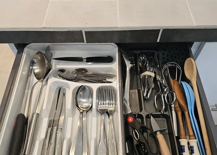 Le Bucher Du Chateau 펜션 *